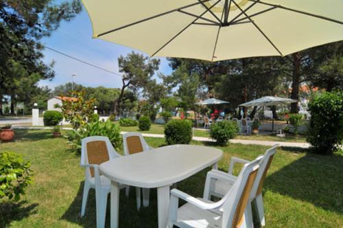 Villa Iris Prínos Extérieur photo